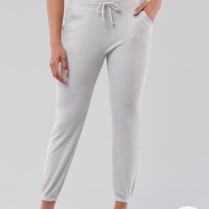 GILLY HICKS cozy waffle joggers